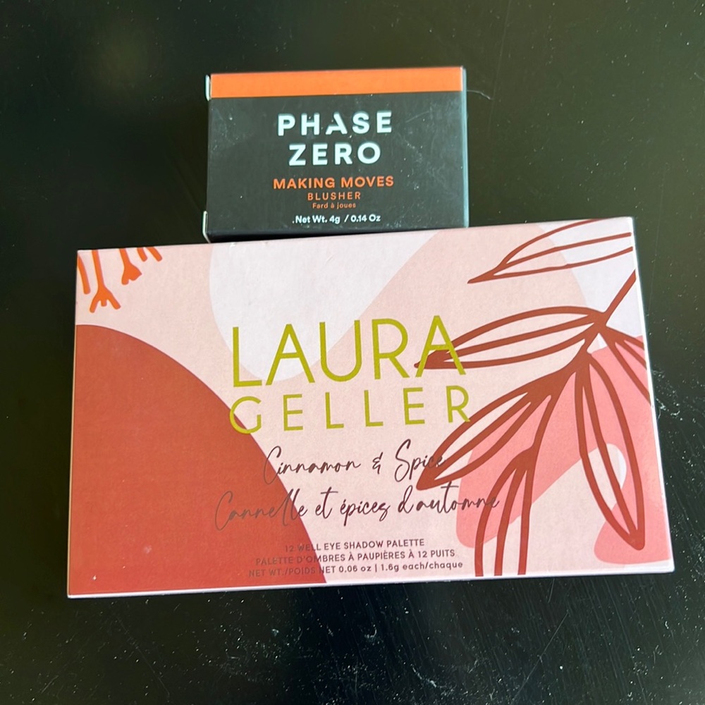 Eyeshadow palette and blush bundle